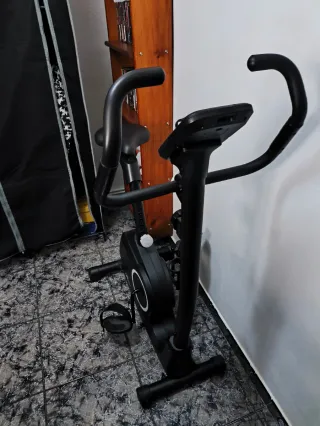 Bicicleta Estática Crane Negra