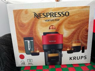 Cafetera Nespresso Vertuo Pop Roja