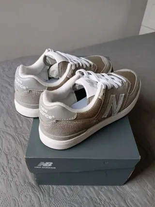 New Balance 574 Talla 37 Gris