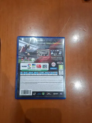 Juegos PS4 FIFA 14 y FIFA 15