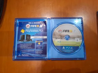 Juegos PS4 FIFA 14 y FIFA 15
