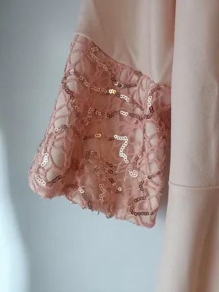 Vestido floral beige y rosa Talla XS