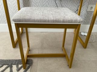 Tocador Beliani con espejo y taburete (LED).