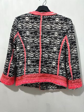 Chaqueta mujer tachuelas rosa y negro