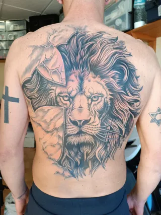 Tatuador animales mascotas alicante y murcia