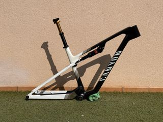 Telaio Canyon Lux WC CF