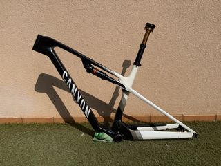 Telaio Canyon Lux WC CF