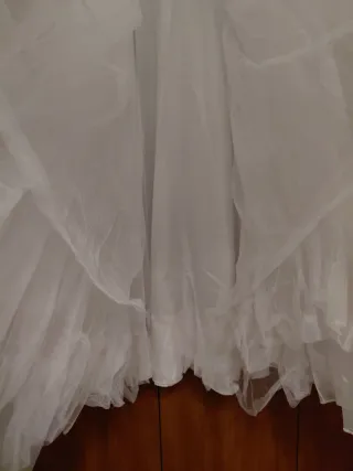 Abito da sposa taglia 46-50 con velo