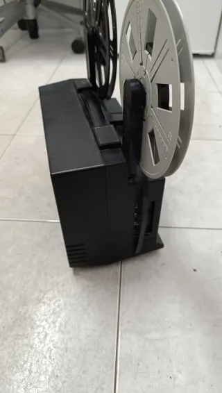 Proyector Yelco ES-720
