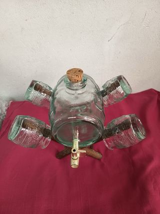 Cuba de vino de cristal con soporte