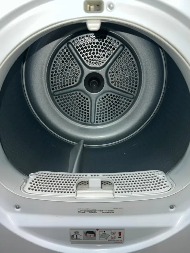 Asciugatrice Bosch Serie 4 SelfCleaning Condenser