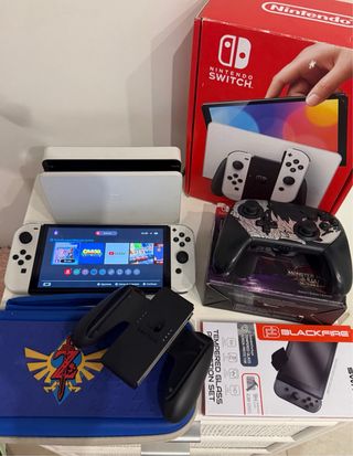 Nintendo Switch OLED + Accesorios