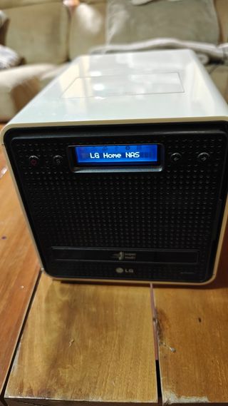 NAS LG 2 bahías + DVD RW