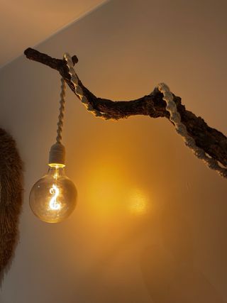 Candeeiro pendente em macramé feito à mão