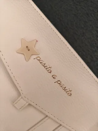 Portadocumentos blanco con estrella