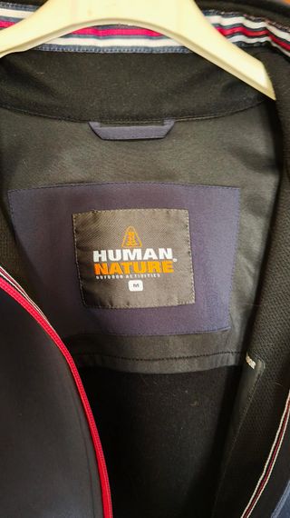 Cortavientos mujer azul y rojo