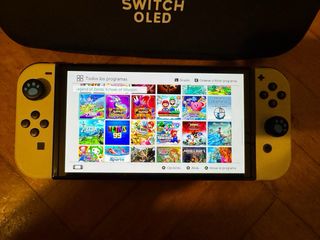 Nintendo Switch OLED Blanca y Negra