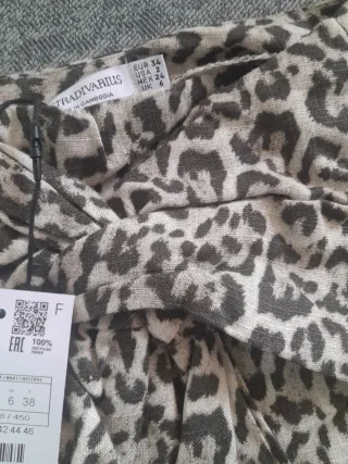 Falda pantalón Stradivarius estampado leopardo