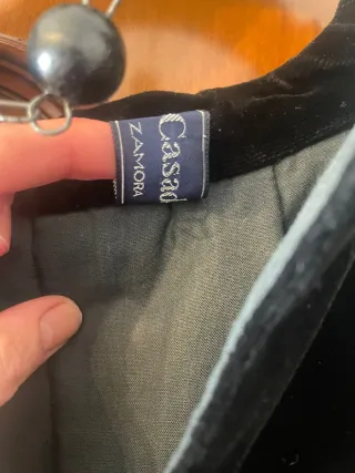 Traje Cofradía Santo Entierro Zamora