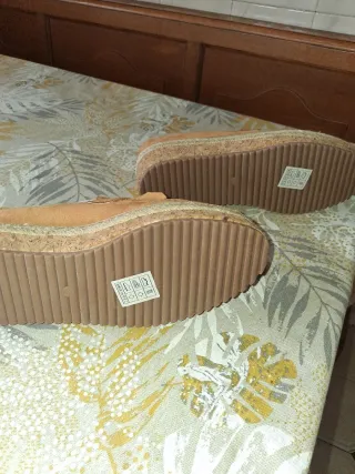 Zapatos de plataforma con flecos