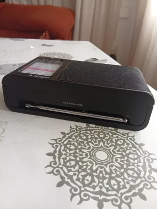 Radio Sony ICF-506 AM/FM Negra