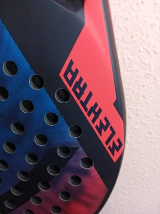 Pala de pádel ELEKTRA