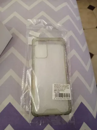Funda protectora transparente para móvil
