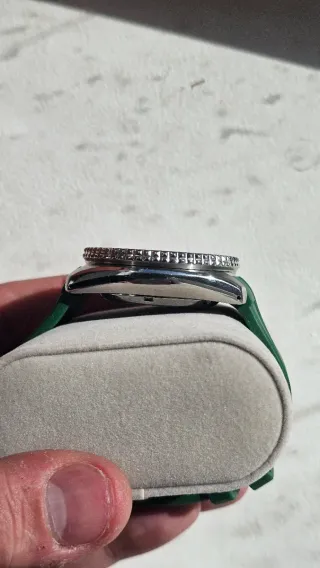 Reloj Seiko 5 Verde y Oro Rosa