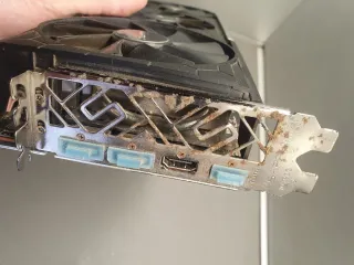 Sapphire Nitro+ 5700XT GPU #16