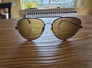 Gafas de sol aviador negras y marrones