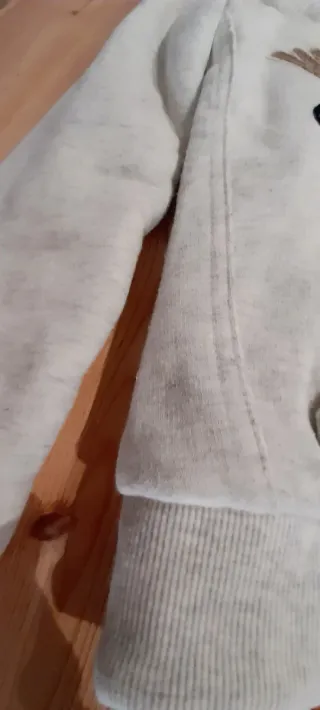 Chaqueta Bershka niña beige