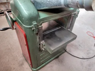 Regruesadora de carpintería