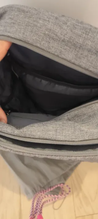 Mochila para bebé gris