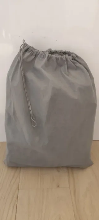 Mochila para bebé gris