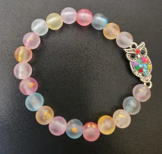 Pulsera elástica con dije de búho