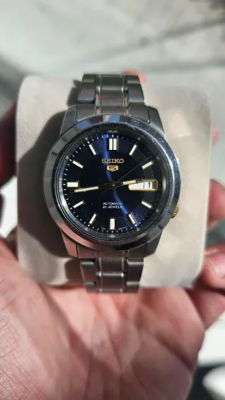 Reloj Seiko 5 Automático Azul Dorado
