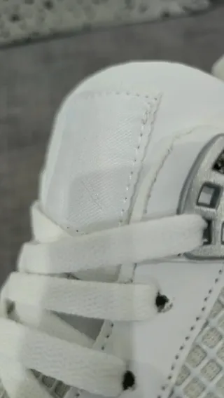 Sapatilhas Jordan 4 Retro White