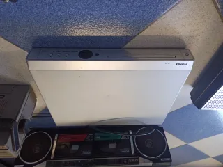 Lote radios y caseteras antiguas AIWA, Philips