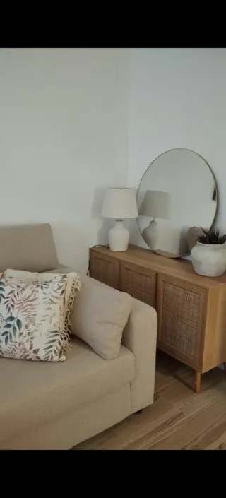 Aparador 3 puertas madera y ratán