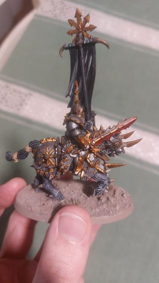 warhammer cavalieri del caos con gruppo di comando