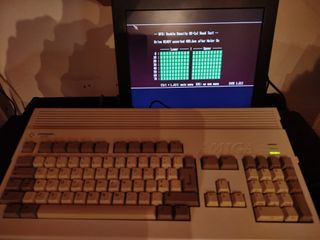 Commodore Amiga 1200 tastiera funzionante