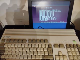 Commodore Amiga 1200 tastiera funzionante