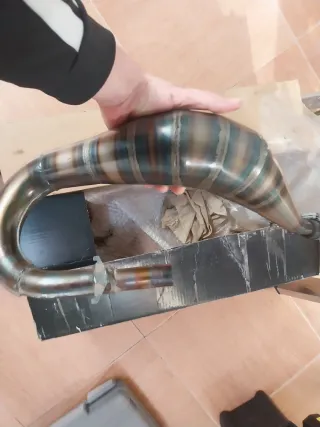 Panza de escape para Beta RR