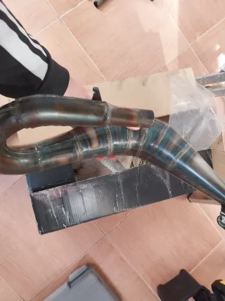 Panza de escape para Beta RR