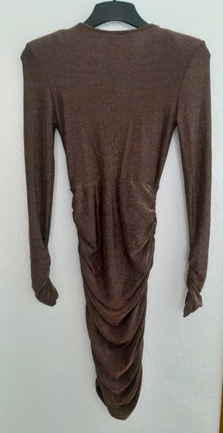 Vestido fruncido nuevo sin estrenar. Es super elás