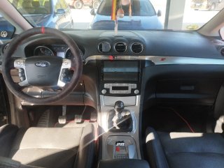 Ford S-MAX ST 220