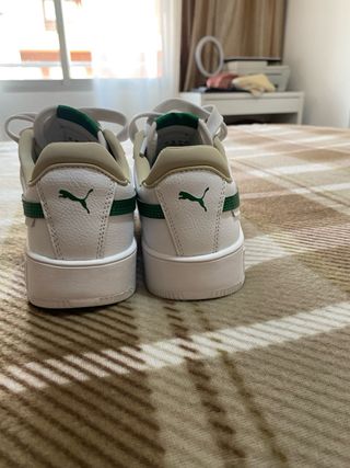 Zapatillas Puma Blancas y Verdes