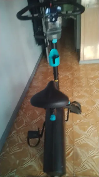 Bicicleta Estática Negra