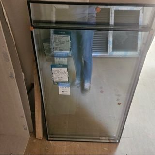 Ventana de dos hojas con fijo central