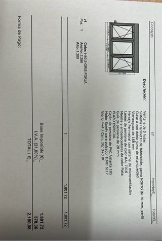 Ventana de dos hojas con fijo central